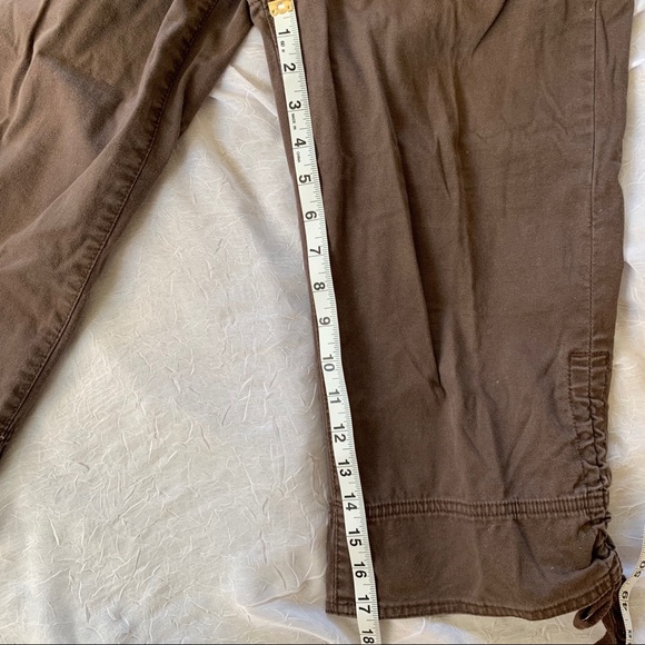 No Boundaries brown capri pants juniors 11 average - Picture 7 of 9